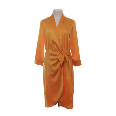 Omlottklänning (Orange) från YAS Återvunnen polyester