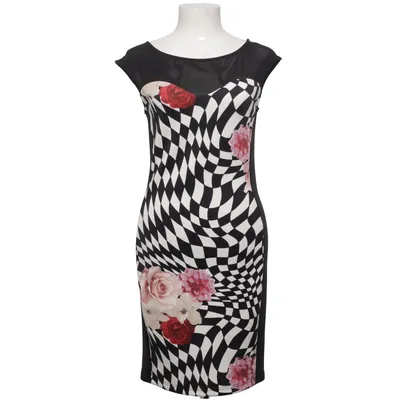 Klänning (Svart, Vit, Flerfärgad) från Ariana Elastan, Polyester, Viskos