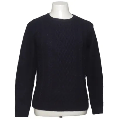 Sweater (Black) from Dan John Acrylic
