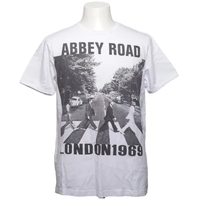 T-shirt (White, Black) from The Free Banana Cotton