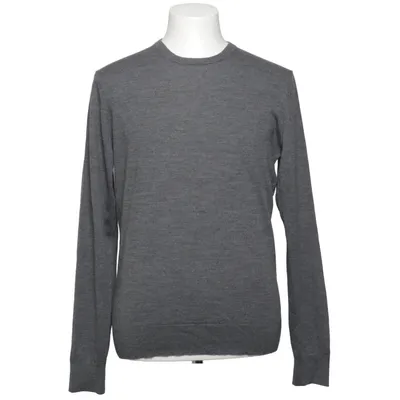 Sweater (Gray) from Von Braun
