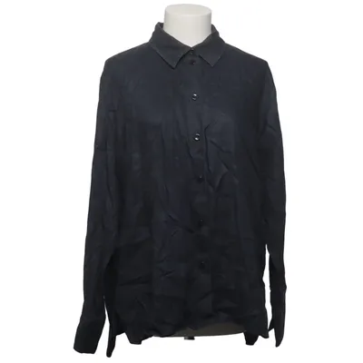 Shirt (Zwart) van A Part Of The Art Tencel