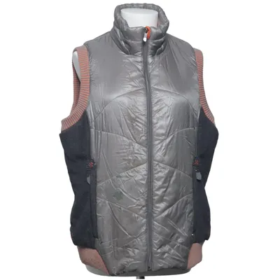 Outer vest (Gray, Black, Beige) from Northland Nylon, Polyester, Wool