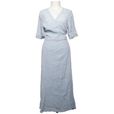 Wrap dress (Blue, White) from MbyM Viscose