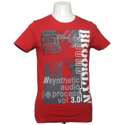 T-shirt (Rød, Flerfarvet) fra Much More Bomuld
