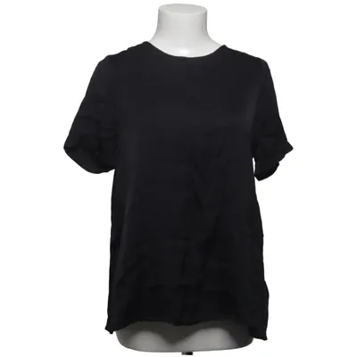 Topp (Svart) från Soaked in Luxury Viskos