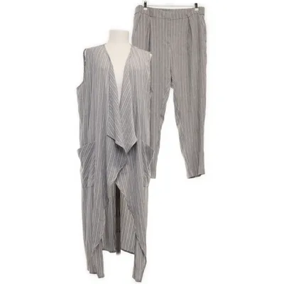Set (Gray, White) from Atmosphere Polyester, Viscose