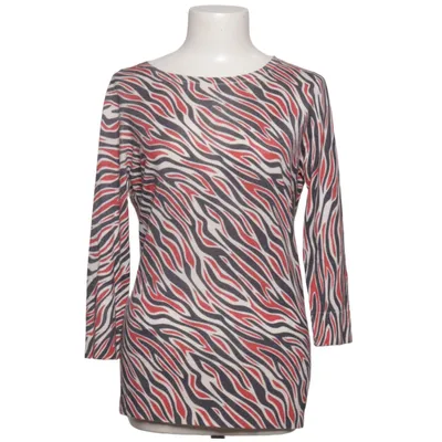Sweater (Black, Red, Beige) from Leetha