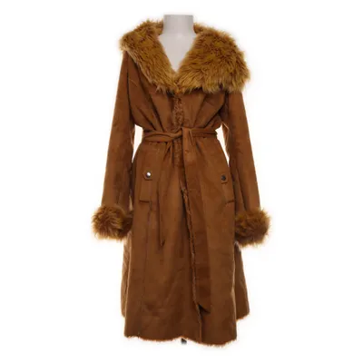 Kappa (Brun) från Sarah Kern Akryl, Polyester