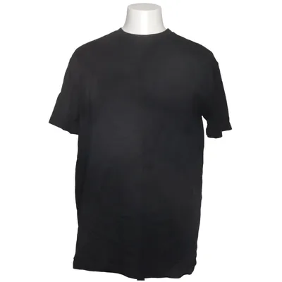 T-shirt (Black) from Urban Classics