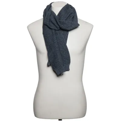 Scarf (Gray) from The Skandinavian Brand