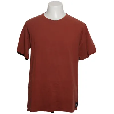 T-shirt (Red) from Sixth June