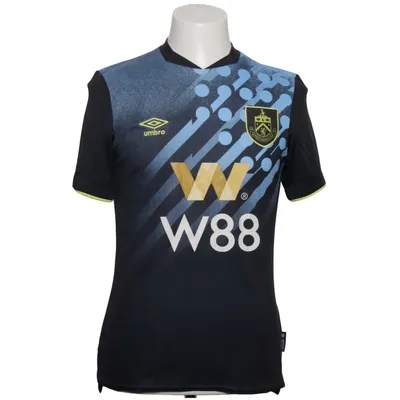Fotbollströja (Svart, Blå, Gul) från Umbro Polyester