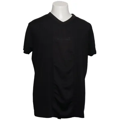 T-shirt (Black) from Southern Design