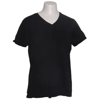 T-shirt (Black) from O.N. Tantum