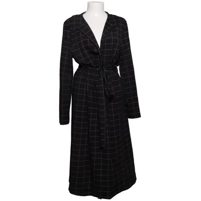 Wrap dress (Black, White) from ST Studio Elastane, Polyester, Viscose
