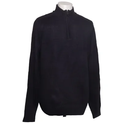 Sweater (Black) from Kensington Acrylic