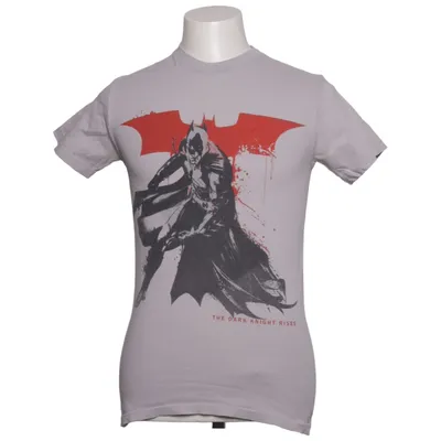T-shirt (The Dark Knight Rises) from DC Comics