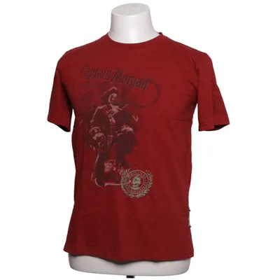 T-shirt (Red) from Captain Morgan
