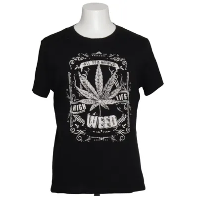 T-shirt (Svart) från Much More Bomull