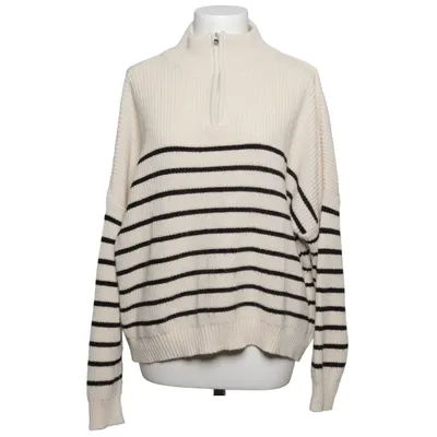Sweater (White, Black) from Fame Acrylic