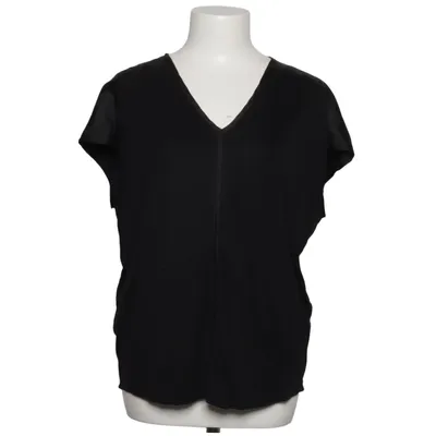 Top (Black) from Georges Rech Lyocell