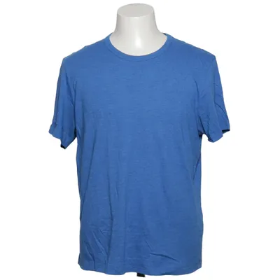 T-shirt (Blue) from The Basics