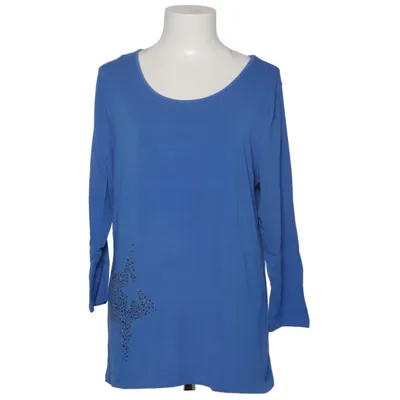 Long sleeve T-shirt (Rundhalsshirt Mit Sterndetail) from Mocca Elastane, Viscose