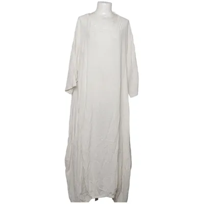 Klänning (Vit) från AKH Fashion