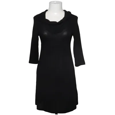 Huvklänning (Svart) från Charlotte Russe