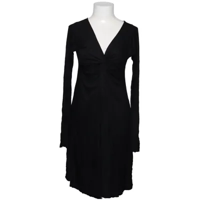 Robe (Noir) de 81 Hours Modal