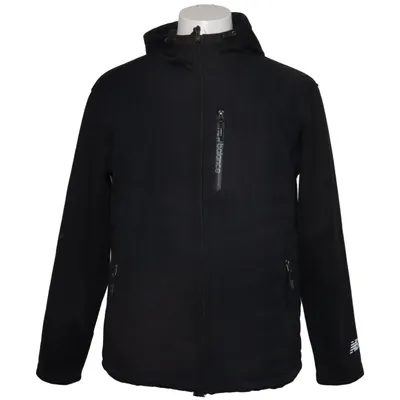 Lättviktsjacka (Svart) från New Balance Polyester
