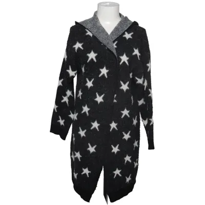 Hood dress (Black, White) from Yida Acrylic, Alpaca wool, Viscose