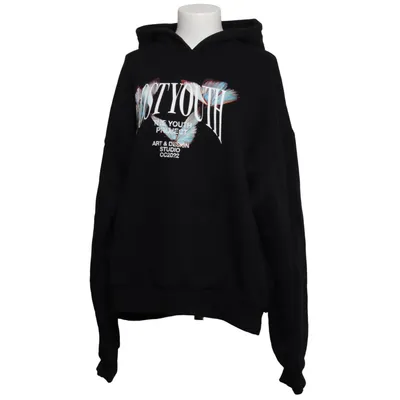 Huvtröja (Svart) från Lost Youth Bomull