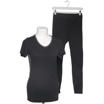 Base layer (Black, Gray) from Louis Polyester
