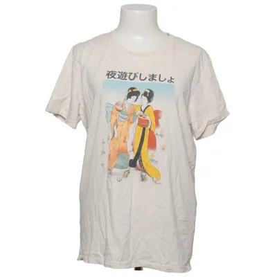 T-shirt (White) from Wituka