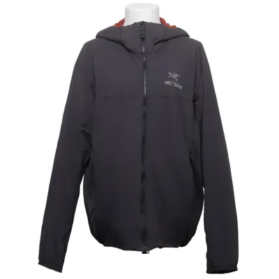 Lättviktsjacka (Grå, Röd) från Arc'teryx