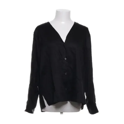 Blus (Svart) från A Part Of The Art Linne, Tencel