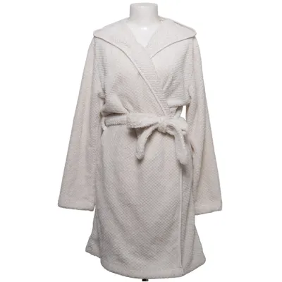 Bathrobe (White) from Triumph