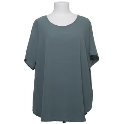Top (Grøn) fra ONLY Carmakoma Genanvendt polyester