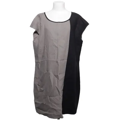 Klänning (Beige, Svart) från Isolde Linne