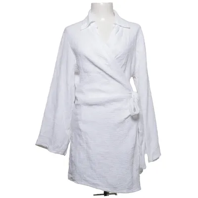 Wrap dress (White) from Avenue Cotton