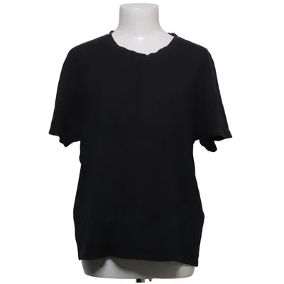 T-shirt (Black) from Yerse