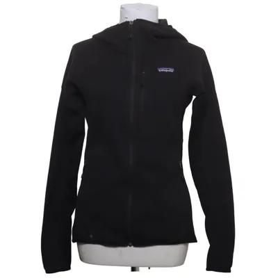 Huvtröja (Svart) från Patagonia Polyester