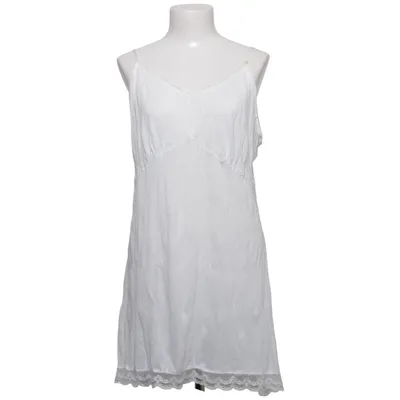 Negligé (Wit) van Artist Clothing