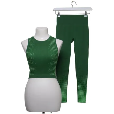 Sportswear set (Green) from Fabletics