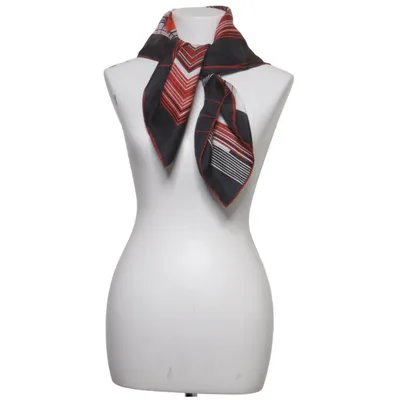 Châle (Rouge, Noir, Blanc) de Fiorini