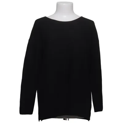 Sweater (Black) from WERA