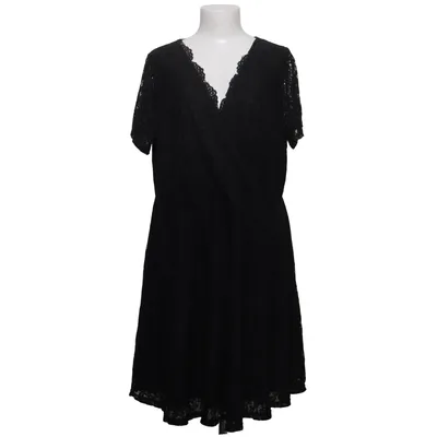 Robe (Noir) de Simply Be Polyester