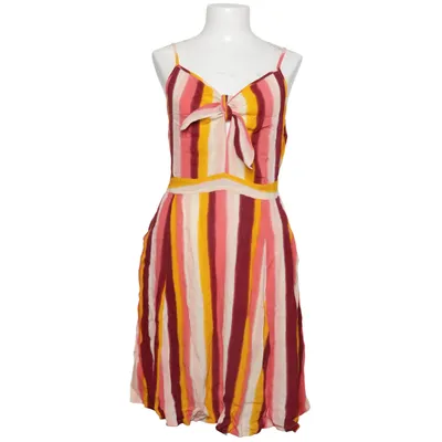 Klänning (EKSELMA DRESS) från Eksept Viskos